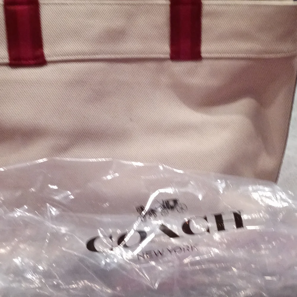 Coach Canvas bag/ tote - Picture 10 of 13